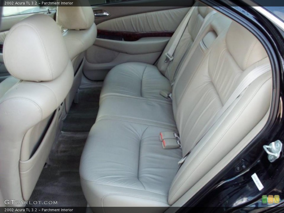Parchment Interior Photo for the 2002 Acura TL 3.2 #47150049