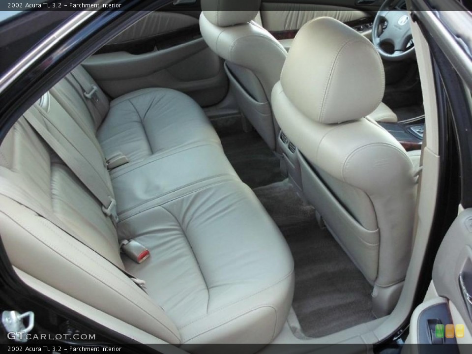 Parchment Interior Photo for the 2002 Acura TL 3.2 #47150097