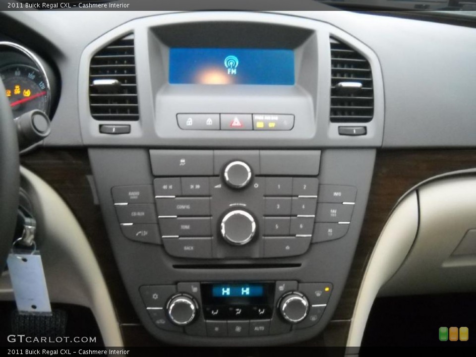 Cashmere Interior Controls for the 2011 Buick Regal CXL #47153400