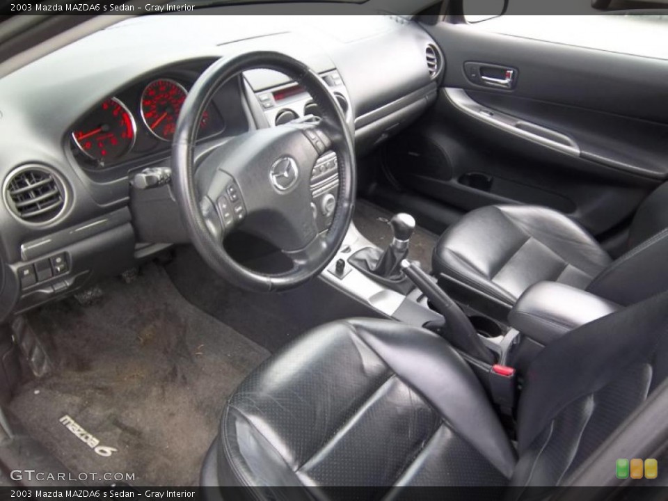 Gray Interior Photo for the 2003 Mazda MAZDA6 s Sedan #47153547