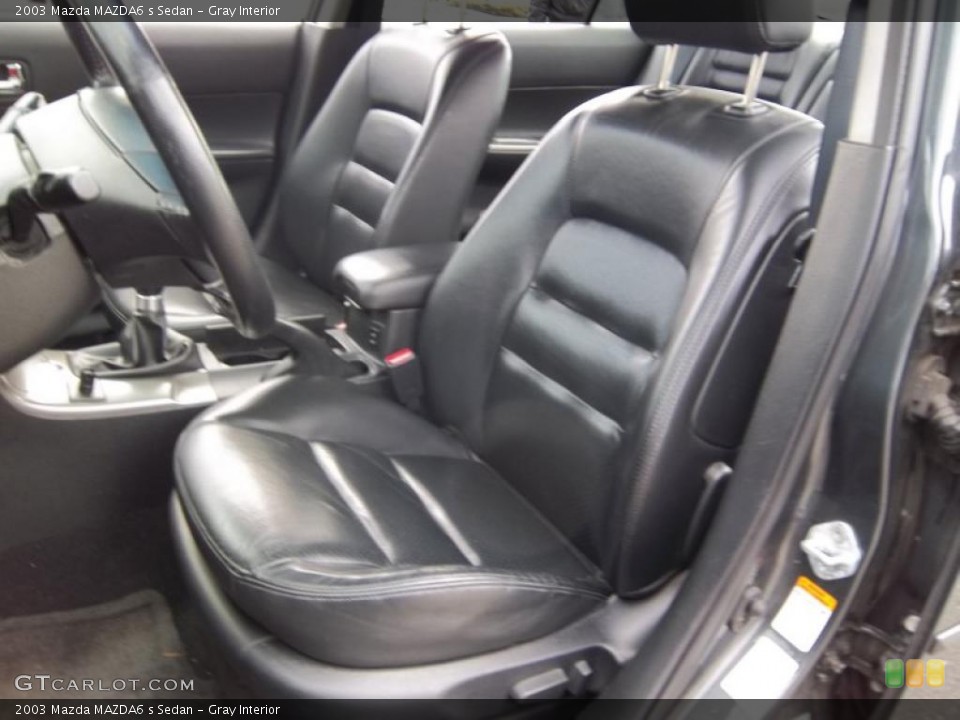 Gray Interior Photo for the 2003 Mazda MAZDA6 s Sedan #47153559