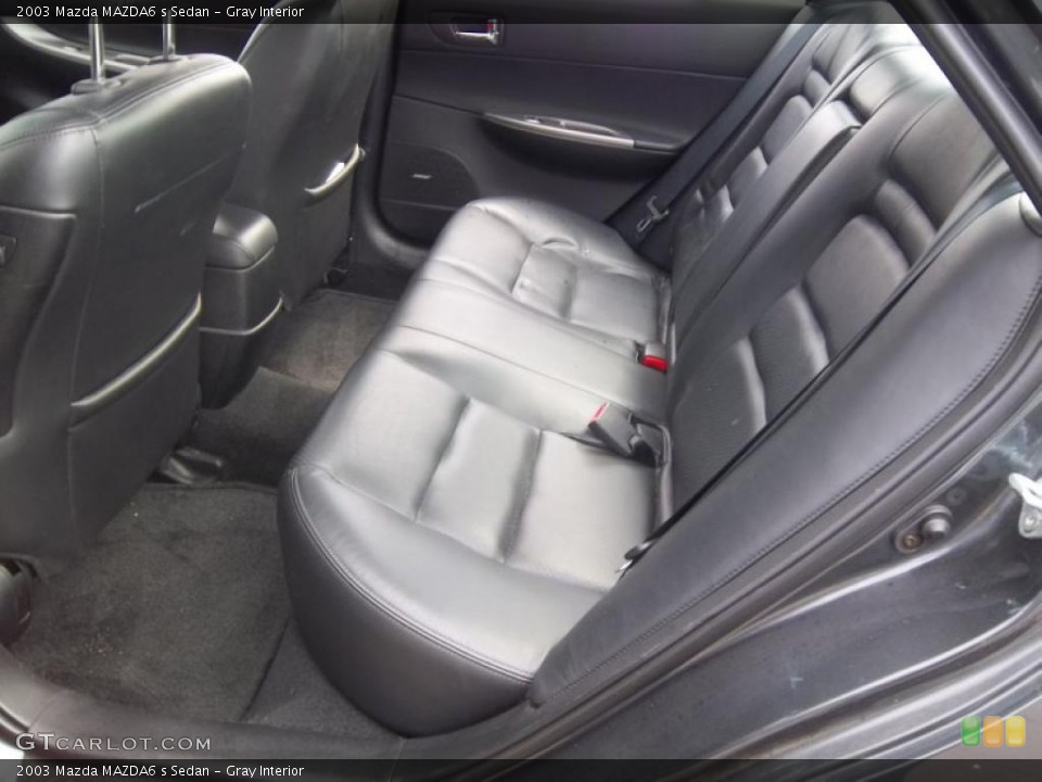 Gray Interior Photo for the 2003 Mazda MAZDA6 s Sedan #47153574