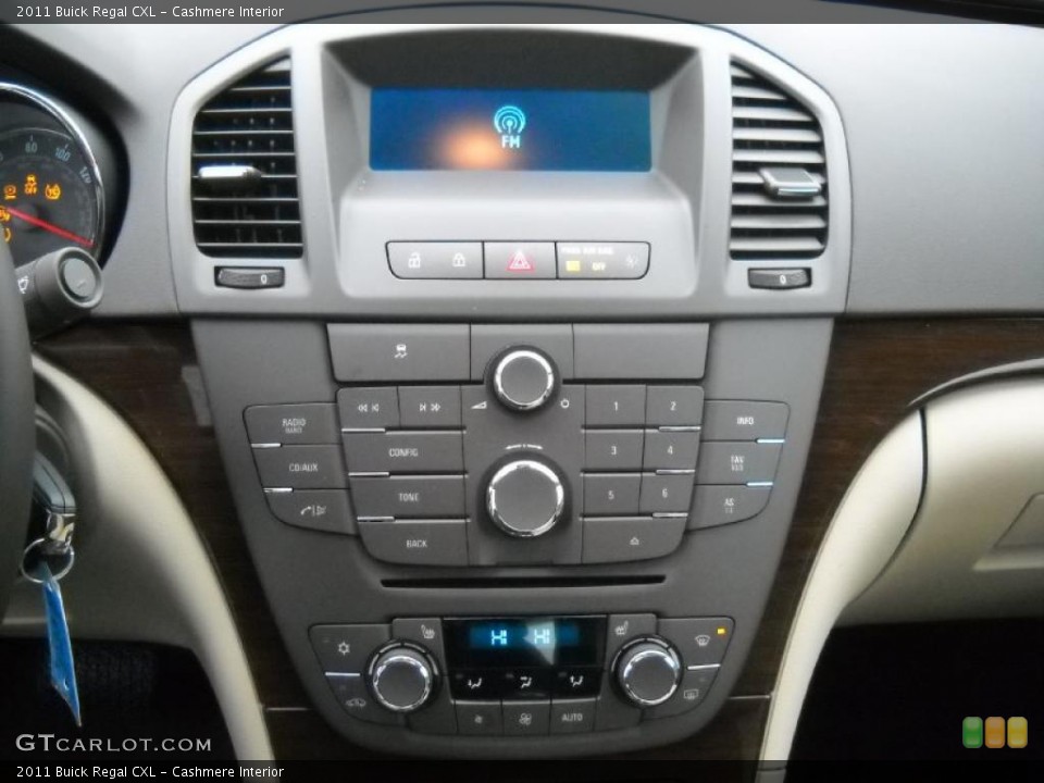Cashmere Interior Controls for the 2011 Buick Regal CXL #47153631