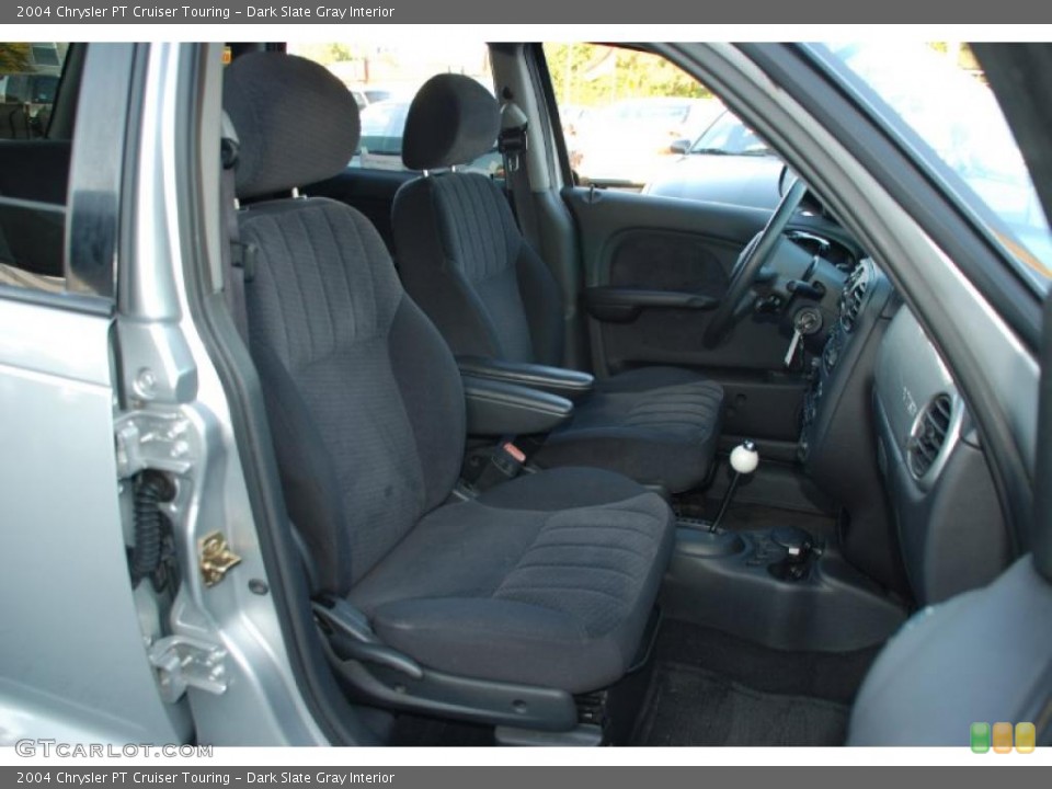 Dark Slate Gray Interior Photo for the 2004 Chrysler PT Cruiser Touring #47159871