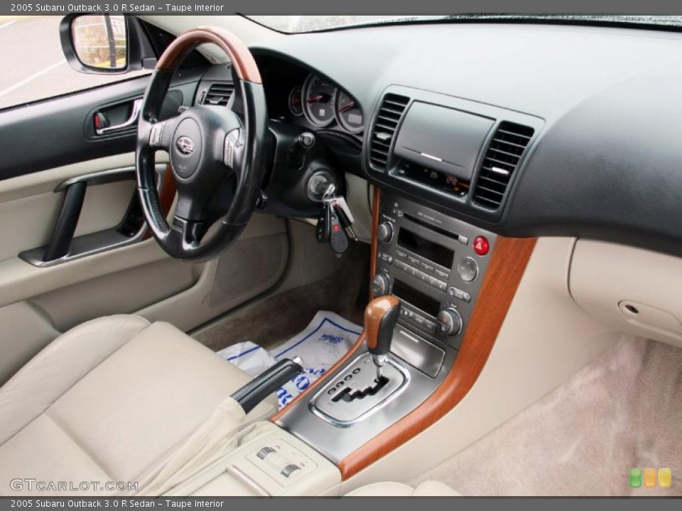 Taupe Interior Photo for the 2005 Subaru Outback 3.0 R Sedan #47160933