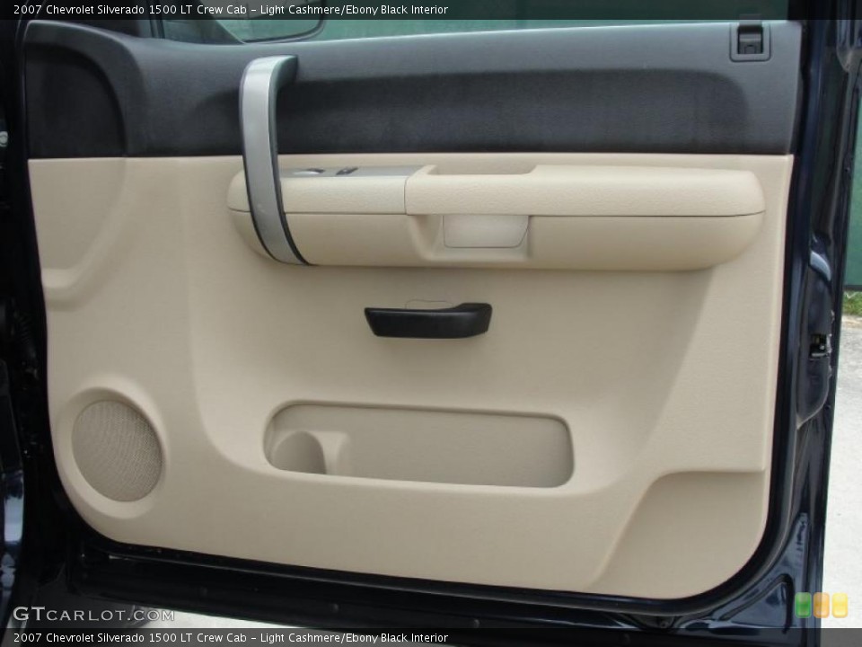 Light Cashmere/Ebony Black Interior Door Panel for the 2007 Chevrolet Silverado 1500 LT Crew Cab #47161659