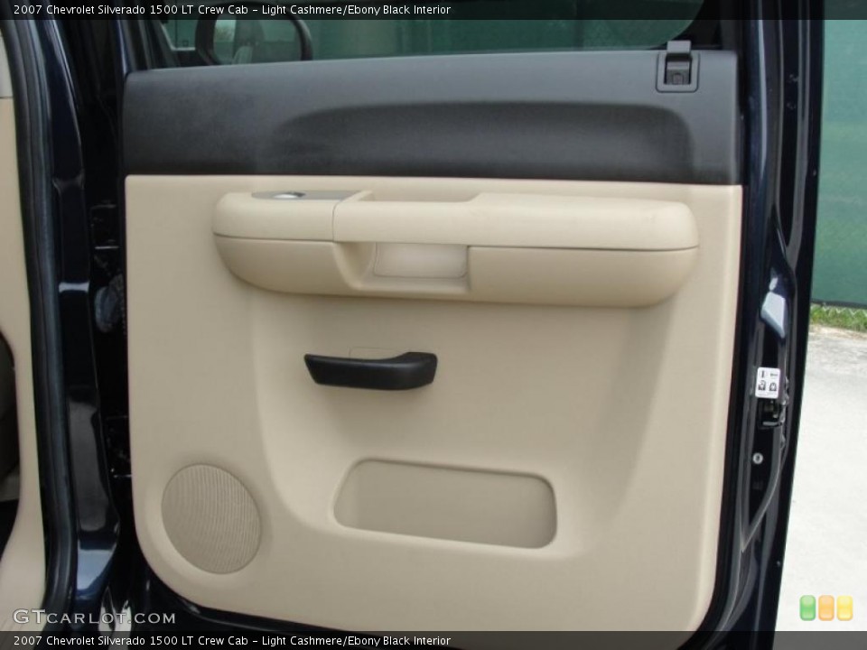 Light Cashmere/Ebony Black Interior Door Panel for the 2007 Chevrolet Silverado 1500 LT Crew Cab #47161683