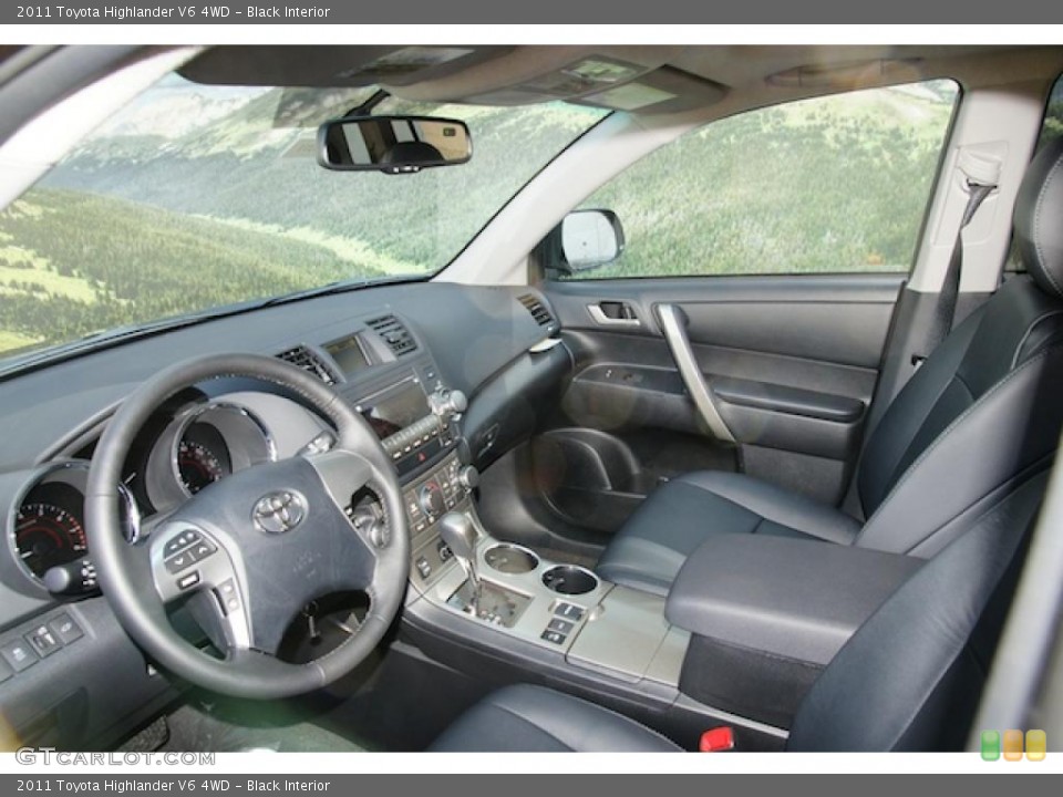 Black Interior Dashboard for the 2011 Toyota Highlander V6 4WD #47162259