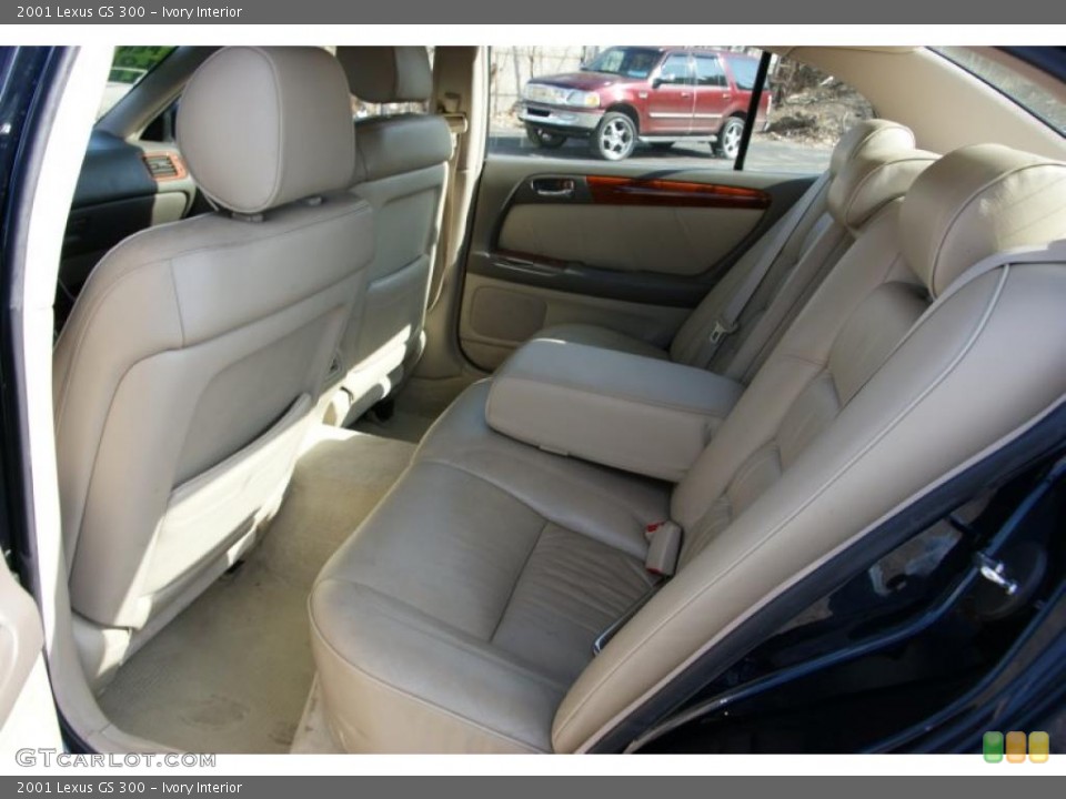 Ivory Interior Photo for the 2001 Lexus GS 300 #47164800