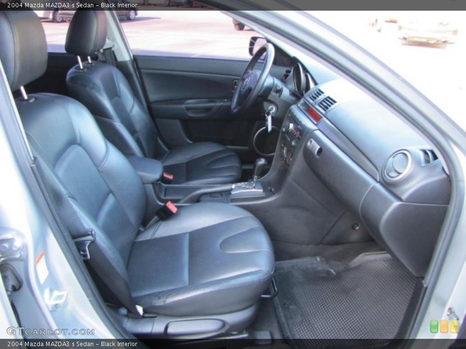 Black Interior Photo for the 2004 Mazda MAZDA3 s Sedan #47167509