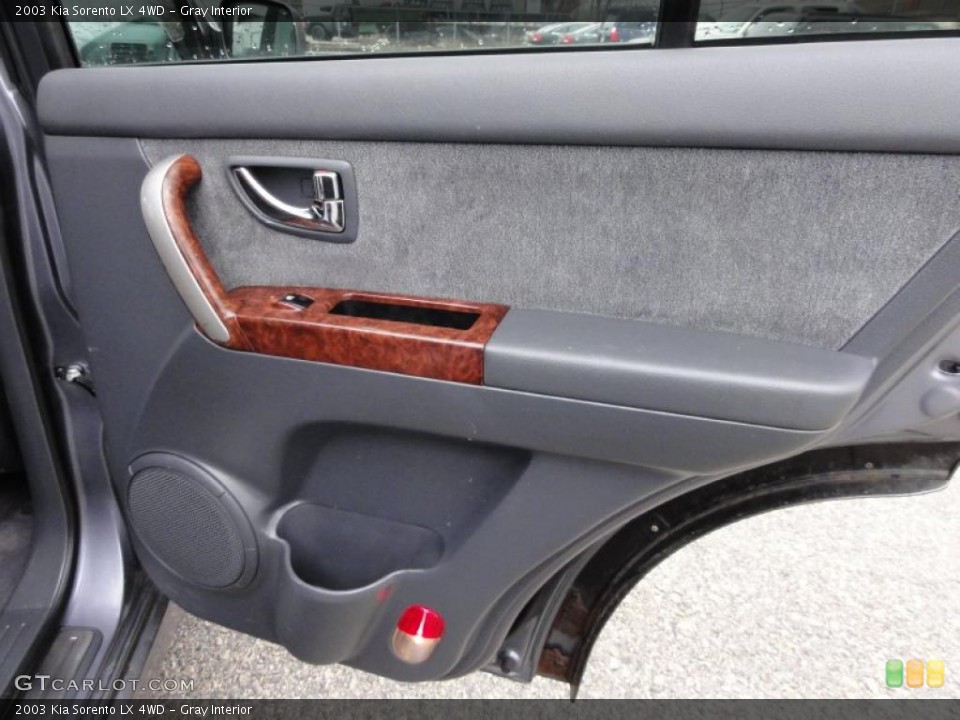 Gray Interior Door Panel for the 2003 Kia Sorento LX 4WD #47169036