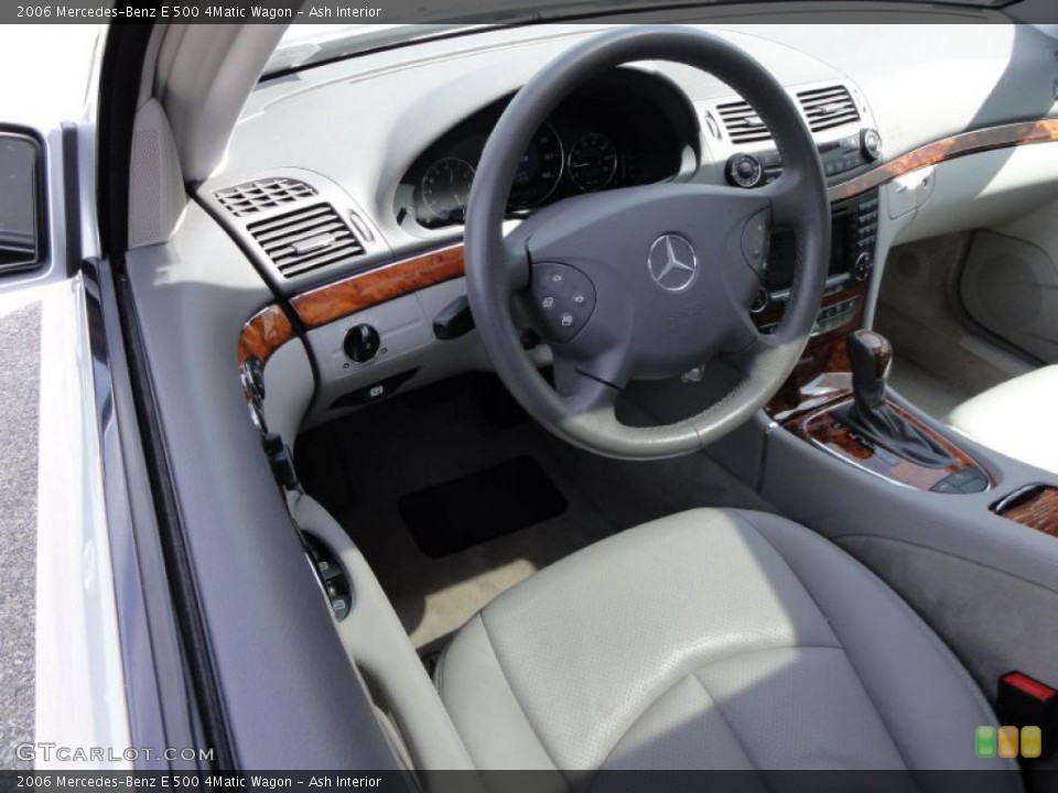 Ash Interior Photo for the 2006 Mercedes-Benz E 500 4Matic Wagon #47169786