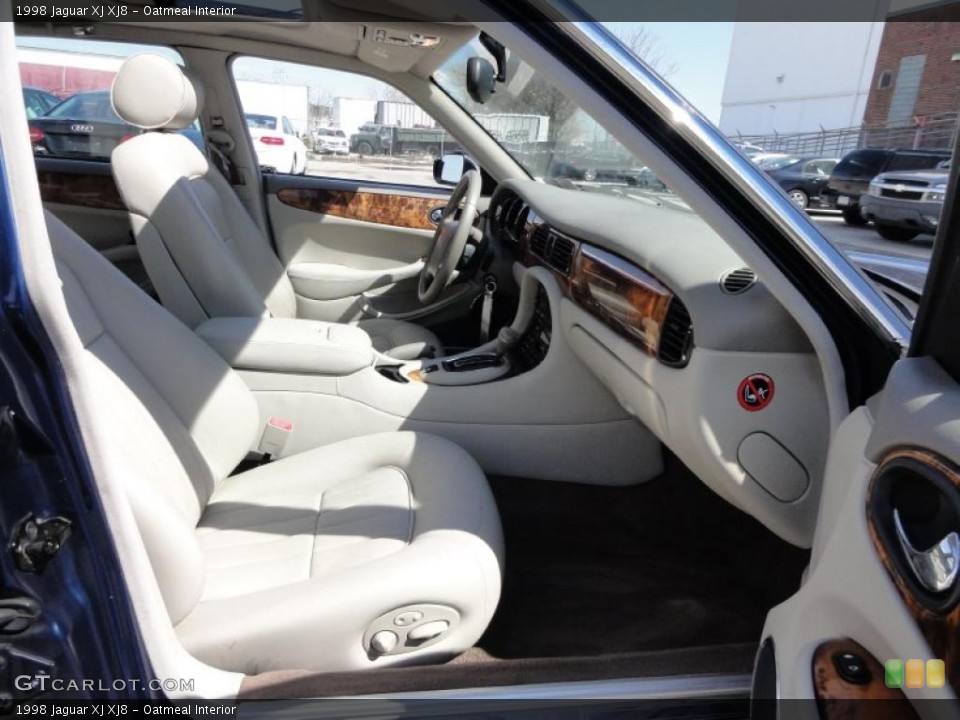 Oatmeal Interior Photo for the 1998 Jaguar XJ XJ8 #47171748