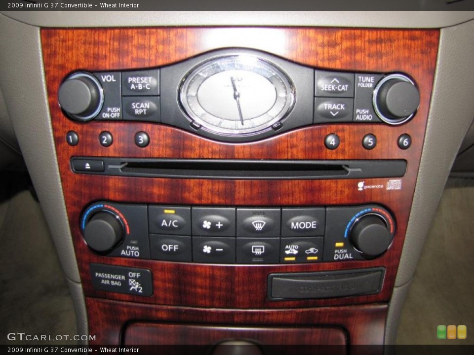 Wheat Interior Controls for the 2009 Infiniti G 37 Convertible #47176266