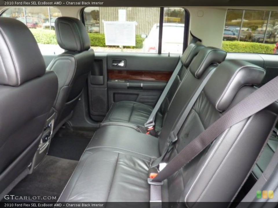 Charcoal Black Interior Photo for the 2010 Ford Flex SEL EcoBoost AWD #47177061
