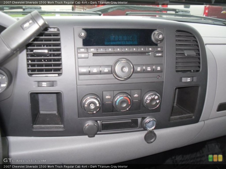 Dark Titanium Gray Interior Controls for the 2007 Chevrolet Silverado 1500 Work Truck Regular Cab 4x4 #47178639