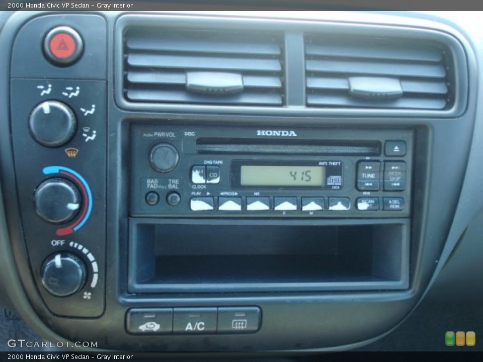 Gray Interior Controls for the 2000 Honda Civic VP Sedan #47184678
