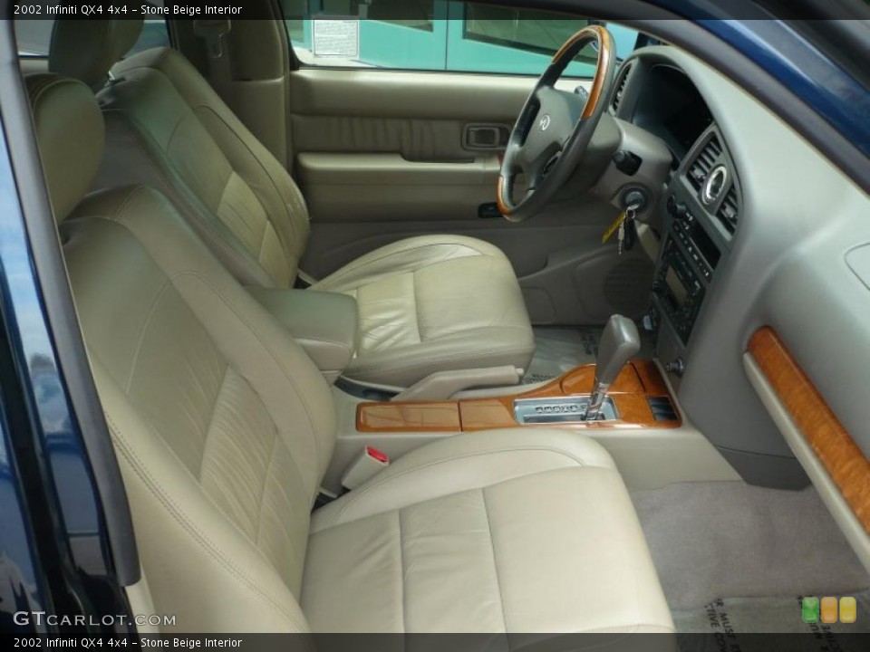 Stone Beige Interior Photo for the 2002 Infiniti QX4 4x4 #47186685