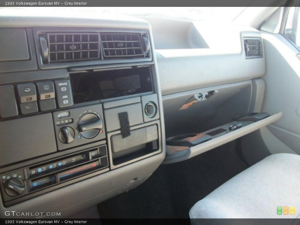 Grey Interior Dashboard for the 1993 Volkswagen Eurovan MV #47188239