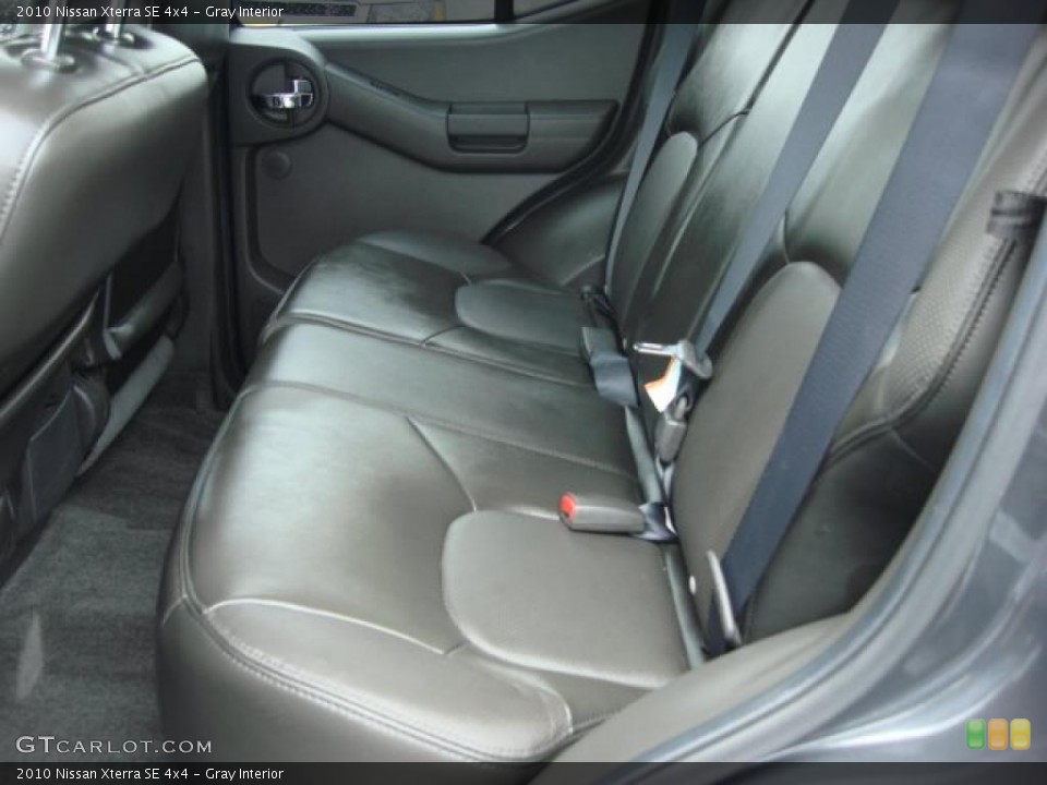 Gray Interior Photo for the 2010 Nissan Xterra SE 4x4 #47188740