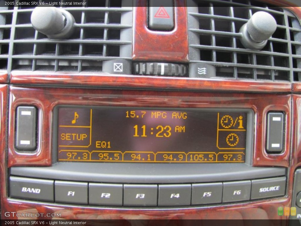 Light Neutral Interior Controls for the 2005 Cadillac SRX V6 #47194994