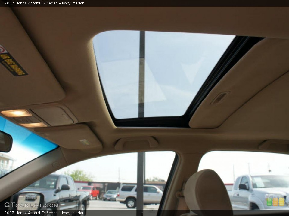 Ivory Interior Sunroof for the 2007 Honda Accord EX Sedan #47195522