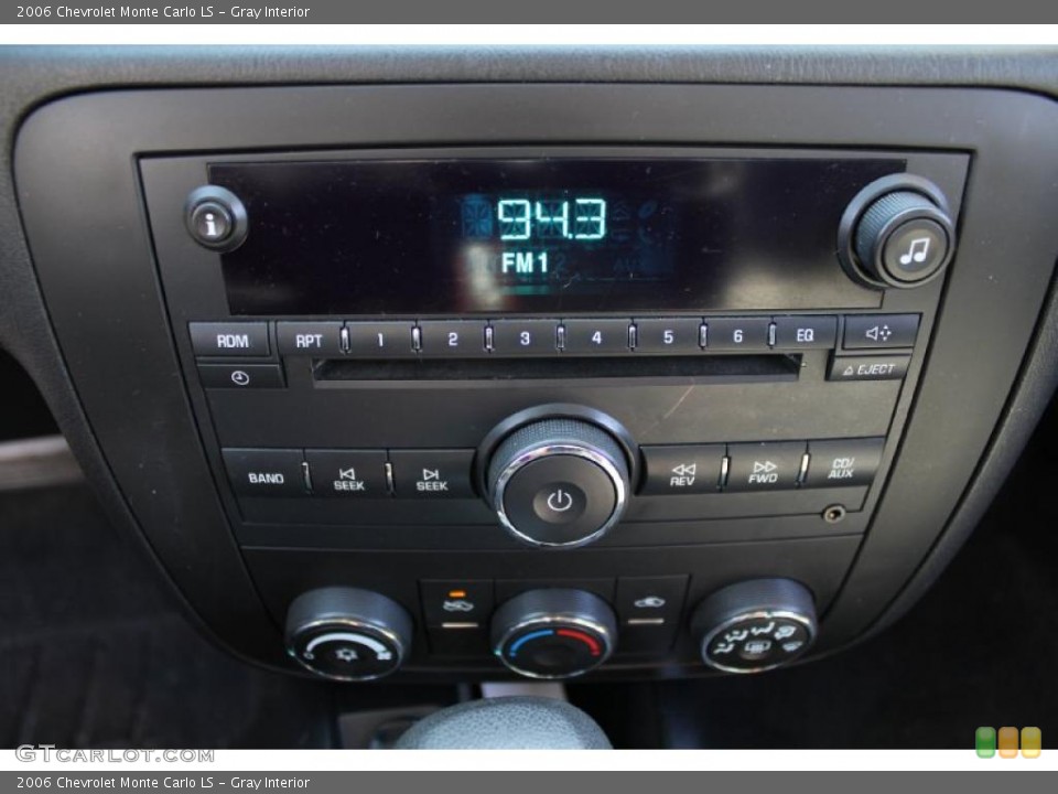 Gray Interior Controls for the 2006 Chevrolet Monte Carlo LS #47195852