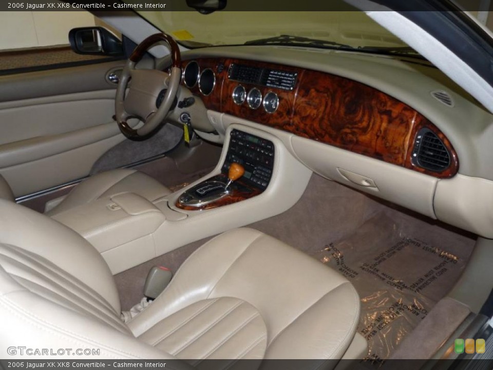 Cashmere Interior Dashboard for the 2006 Jaguar XK XK8 Convertible #47198414