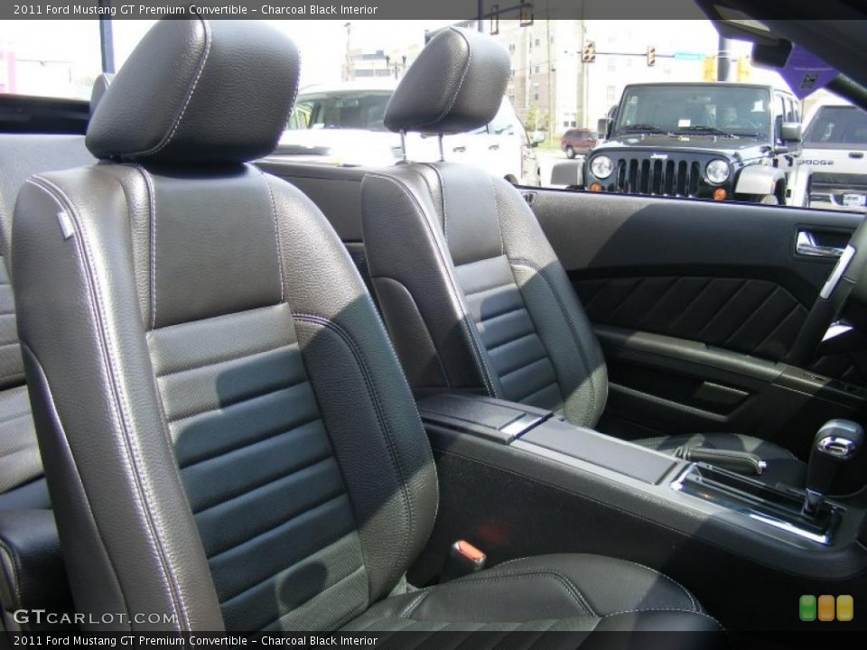 Charcoal Black Interior Photo for the 2011 Ford Mustang GT Premium Convertible #47203436