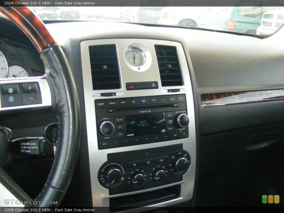 Dark Slate Gray Interior Controls for the 2008 Chrysler 300 C HEMI #47203874