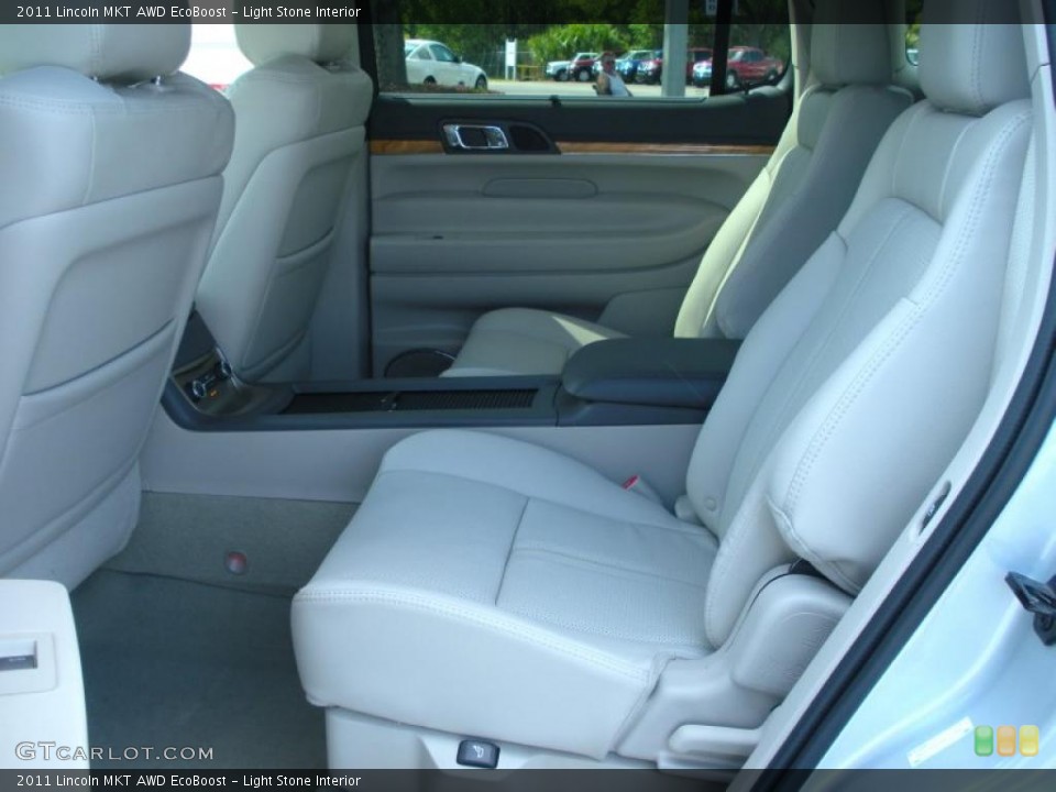 Light Stone Interior Photo for the 2011 Lincoln MKT AWD EcoBoost #47205401