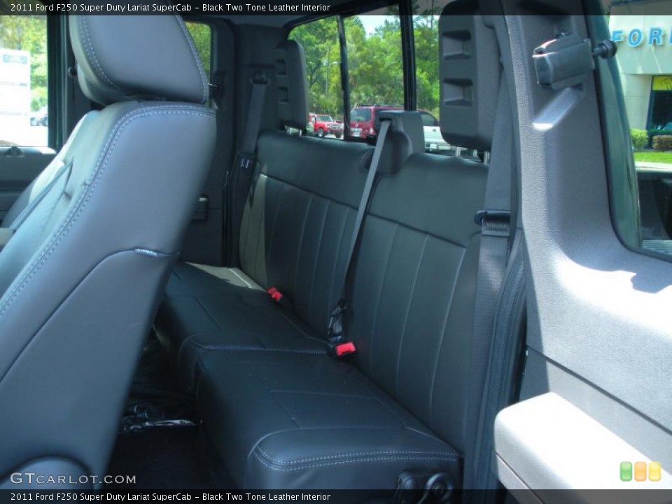 Black Two Tone Leather Interior Photo for the 2011 Ford F250 Super Duty Lariat SuperCab #47206373