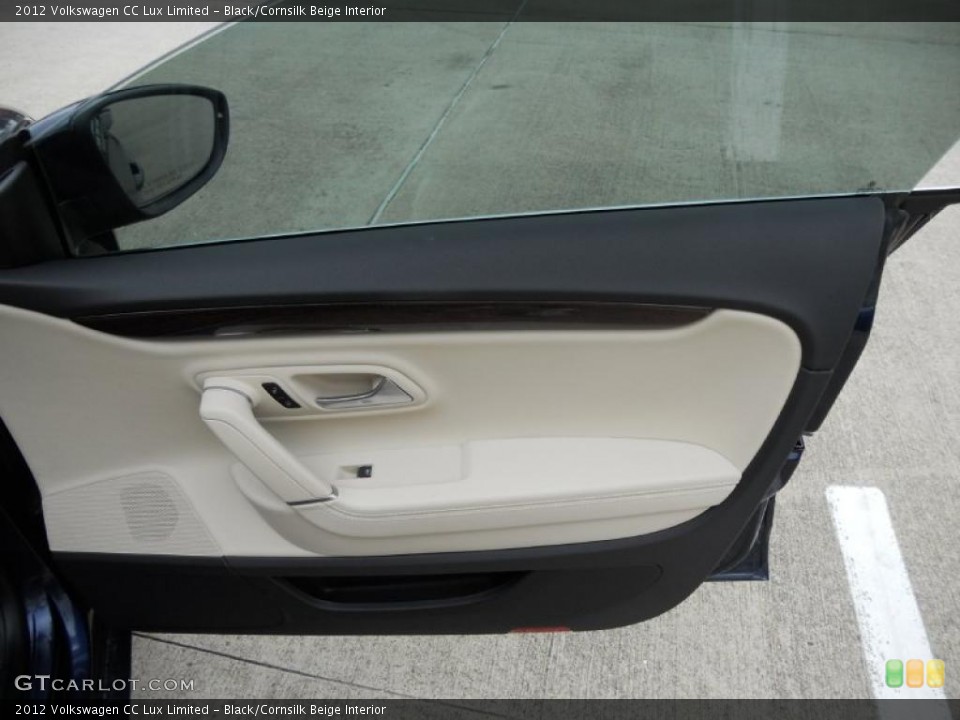 Black/Cornsilk Beige Interior Door Panel for the 2012 Volkswagen CC Lux Limited #47207105