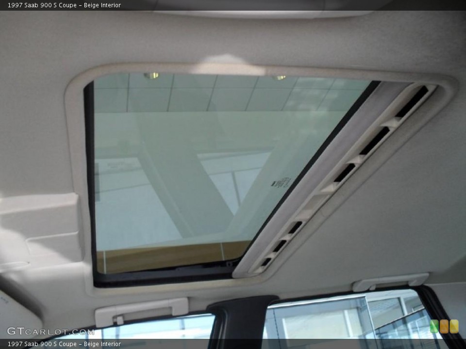 Beige Interior Sunroof for the 1997 Saab 900 S Coupe #47208758