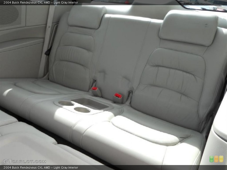 Light Gray Interior Photo for the 2004 Buick Rendezvous CXL AWD #47210003