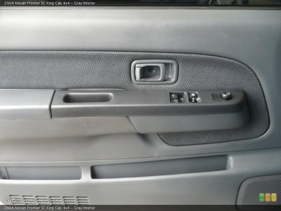 Gray Interior Door Panel for the 2004 Nissan Frontier SC King Cab 4x4 #47213768