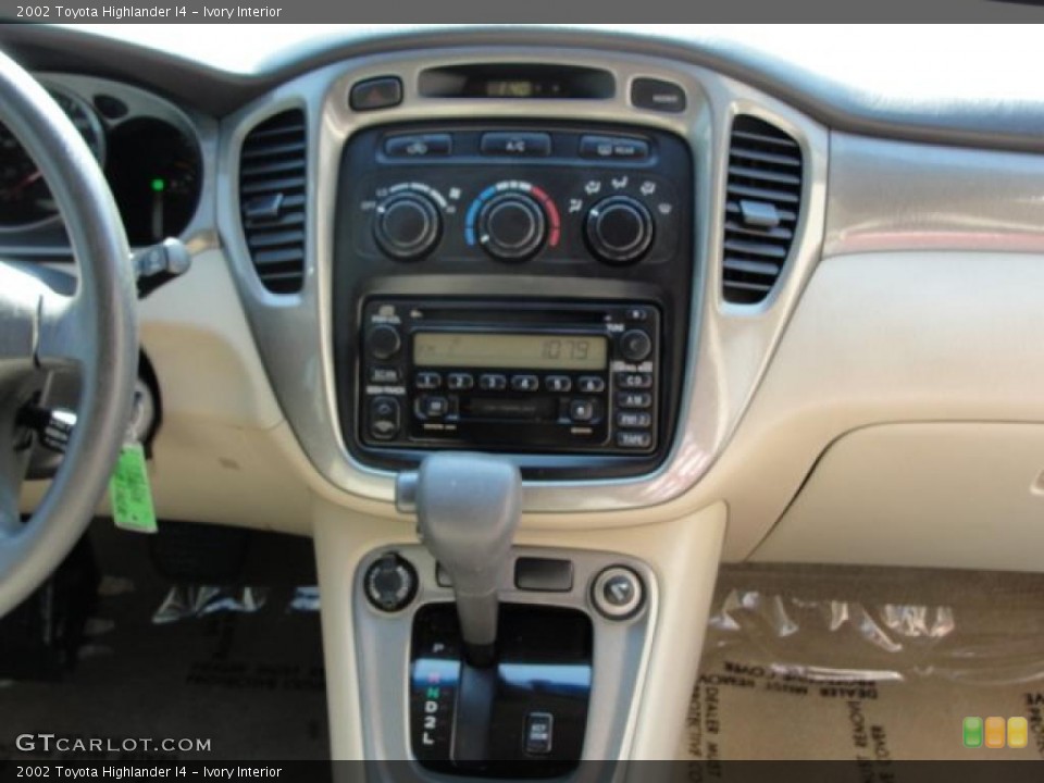 Ivory Interior Controls for the 2002 Toyota Highlander I4 #47213990