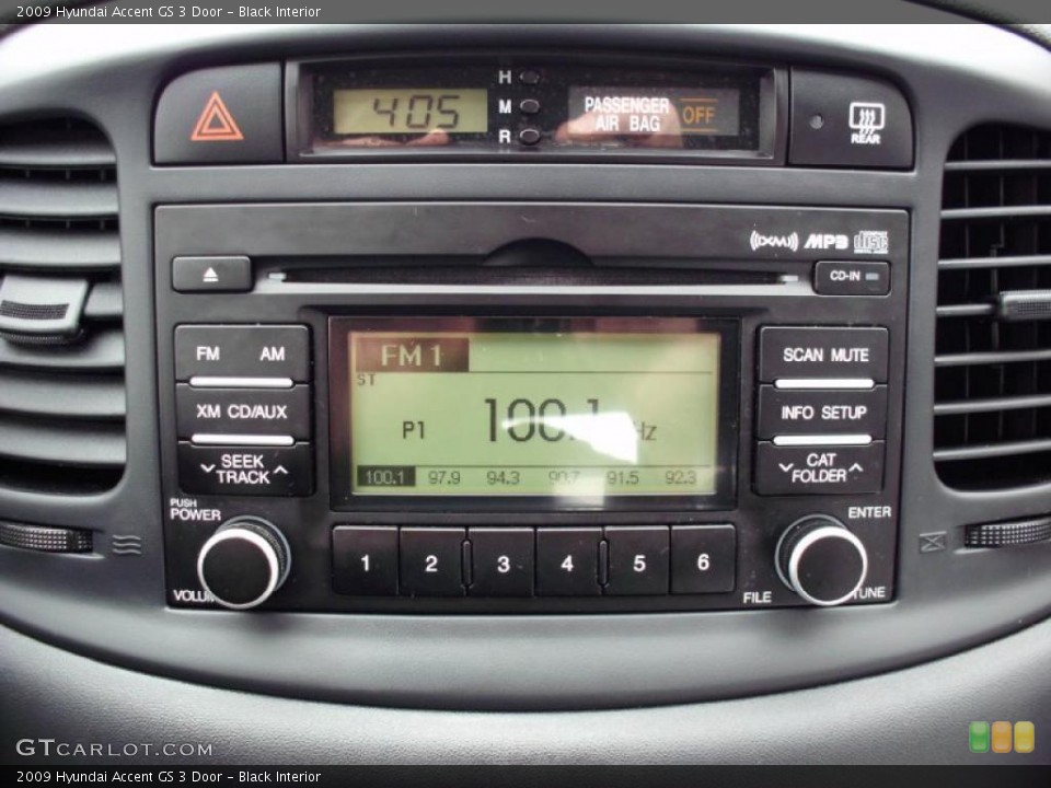Black Interior Controls for the 2009 Hyundai Accent GS 3 Door #47214404