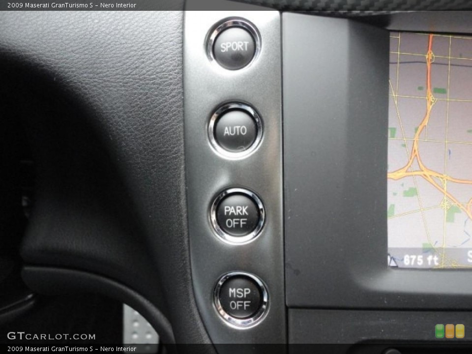 Nero Interior Controls for the 2009 Maserati GranTurismo S #47221394