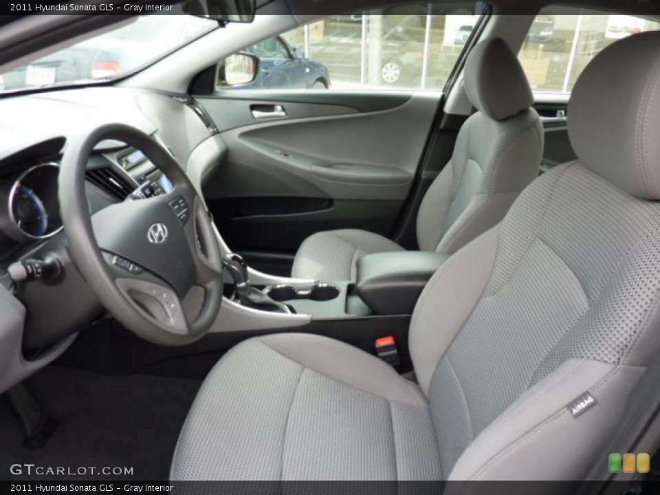 Gray Interior Photo for the 2011 Hyundai Sonata GLS #47225237
