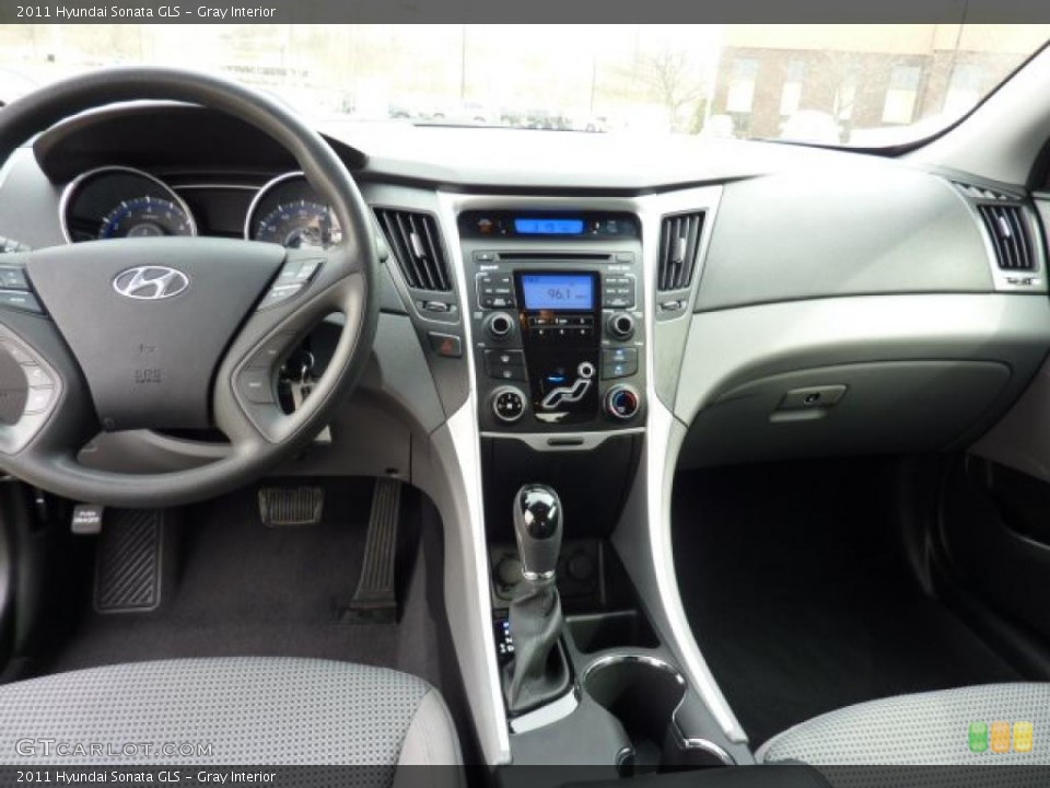 Gray Interior Dashboard for the 2011 Hyundai Sonata GLS #47225312