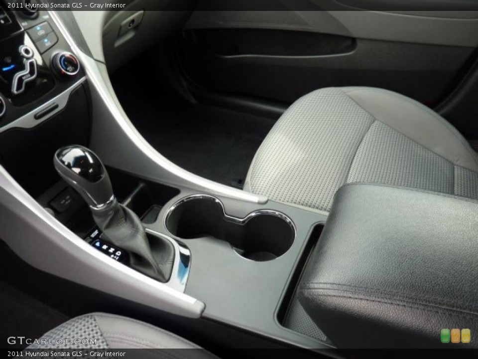 Gray Interior Transmission for the 2011 Hyundai Sonata GLS #47225360