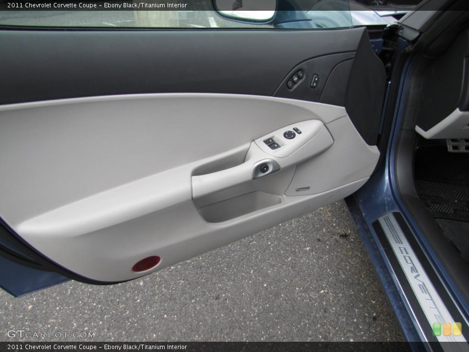 Ebony Black/Titanium Interior Door Panel for the 2011 Chevrolet Corvette Coupe #47228936