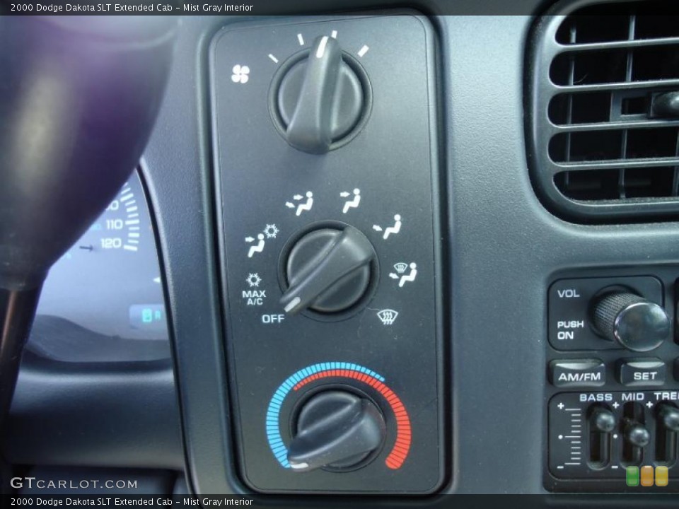 Mist Gray Interior Controls for the 2000 Dodge Dakota SLT Extended Cab #47230580