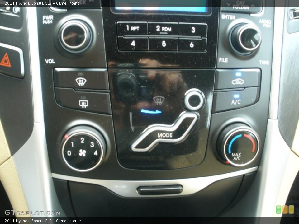 Camel Interior Controls for the 2011 Hyundai Sonata GLS #47232317
