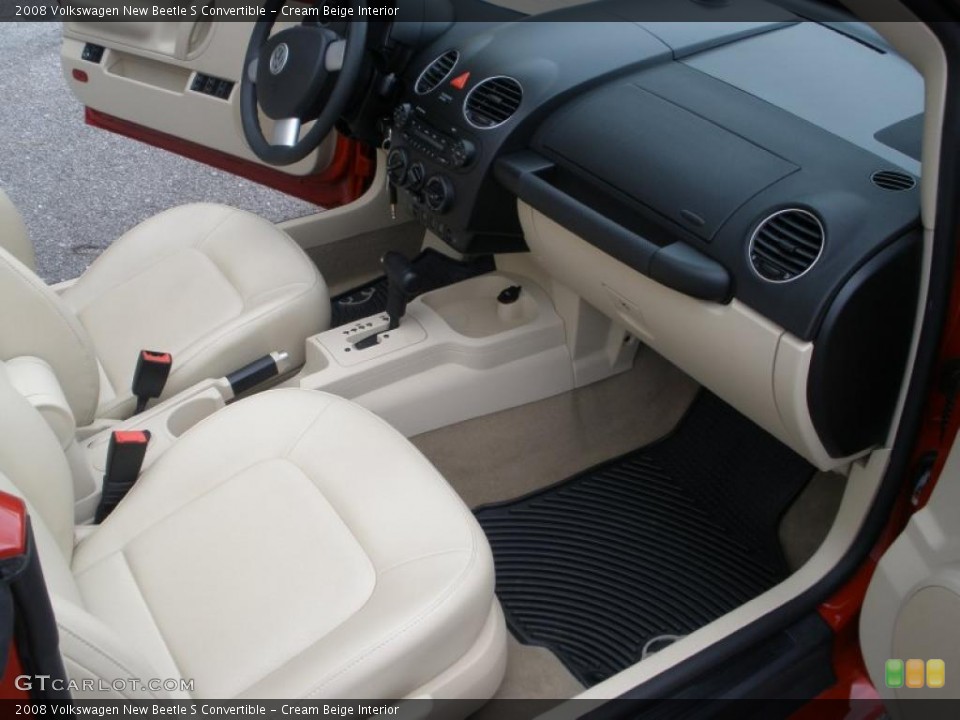 Cream Beige Interior Photo for the 2008 Volkswagen New Beetle S Convertible #47232614