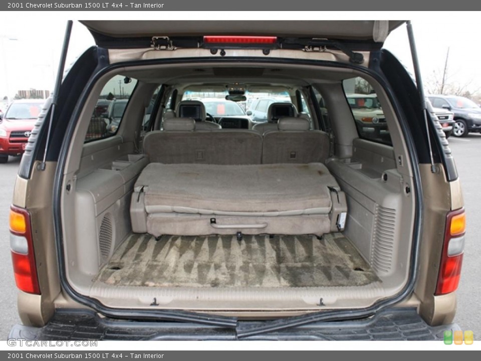 Tan Interior Trunk for the 2001 Chevrolet Suburban 1500 LT 4x4 #47234114