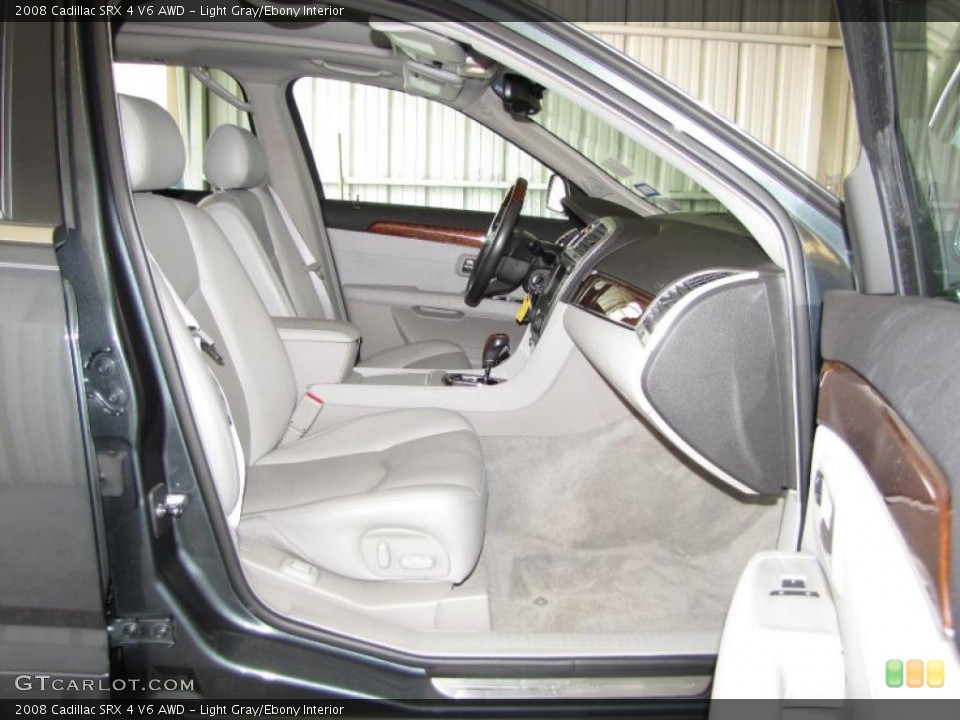 Light Gray/Ebony Interior Photo for the 2008 Cadillac SRX 4 V6 AWD #47237057