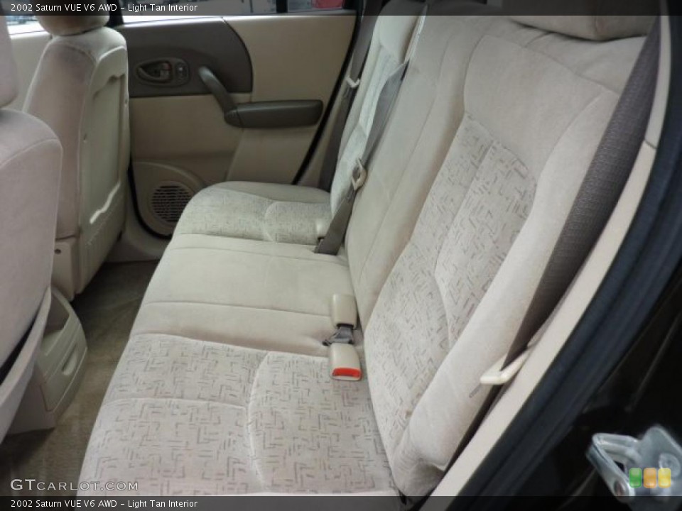 Light Tan Interior Photo for the 2002 Saturn VUE V6 AWD #47237798