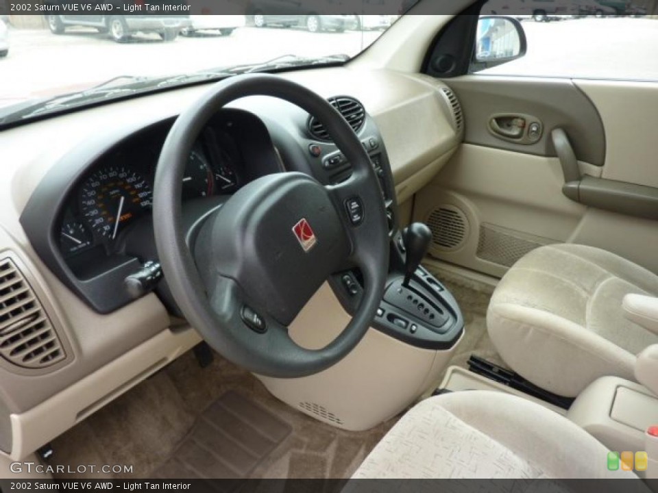 Light Tan Interior Photo for the 2002 Saturn VUE V6 AWD #47237816